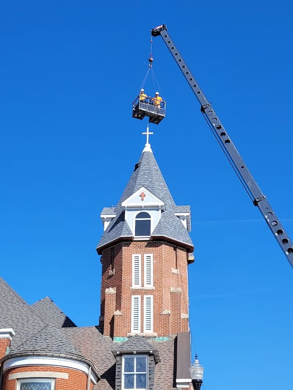 Coats St Steeple Finish Crane
