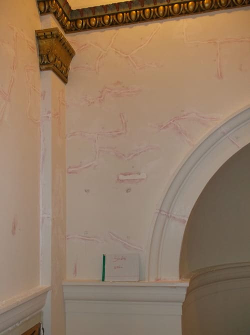 Senate Curved Wall Plaster Repair