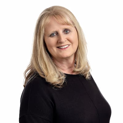 Dena Cox (1)